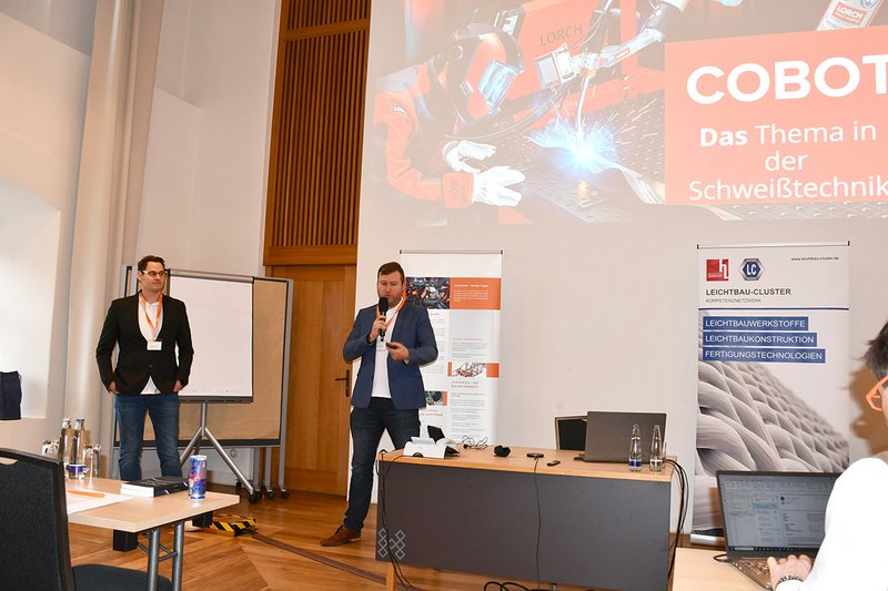 Marco Köhler (Lorch Schweißtechnik GmbH) präsentierte Neuerungen in der Schweißtechnik mit Cobot-Systemen.
