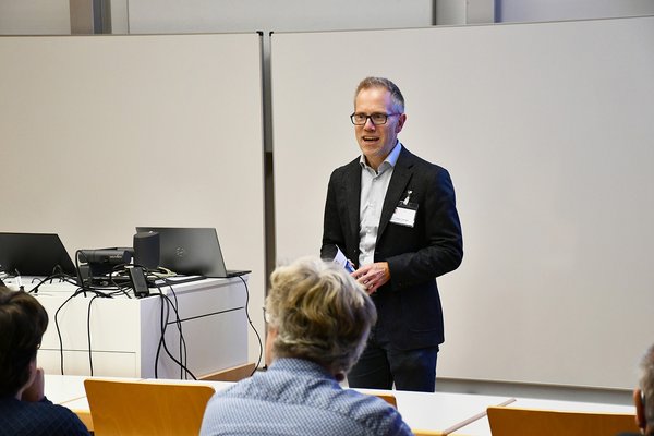 Veranstaltungsinitiator Prof. Dr. Holger Timinger freute sich über die vielen bekannten Gesichter beim 10. Netzwerkforum Projektmanagement.