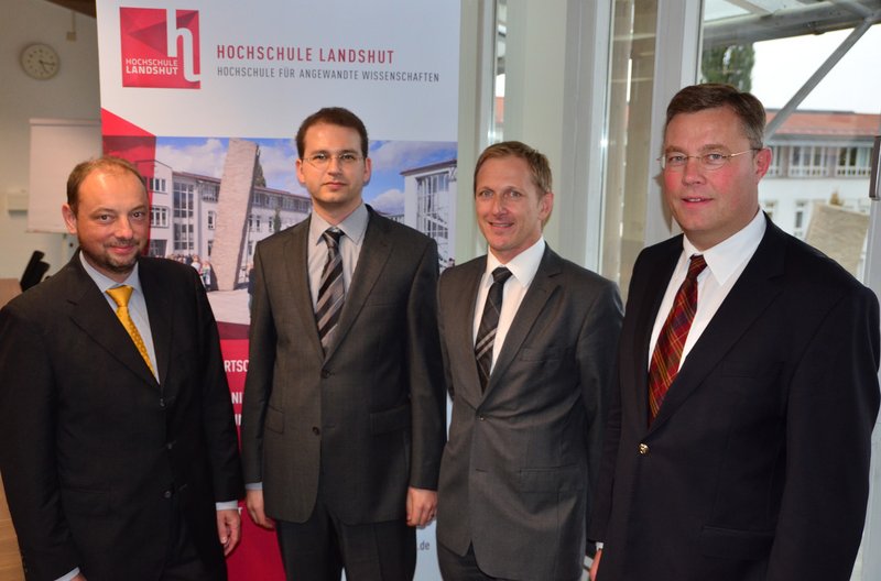 Die neuberufenen professoren an der Hochschule Landshut: (v.l.) Prof. Dr. Michael Leckebusch, Prof. Dr. Jürgen Welter, Prof. Dr. Alfons Haber und Prof. Dr. Alf Harkort