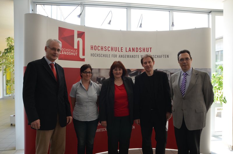 v. l.: Prof. Dr. Karl Stoffel, Sandra Ohlenforst, Dr. Maike Gattermann-Kasper, Prof. Dr. Clemens Dannenbeck und Stefan Sandor