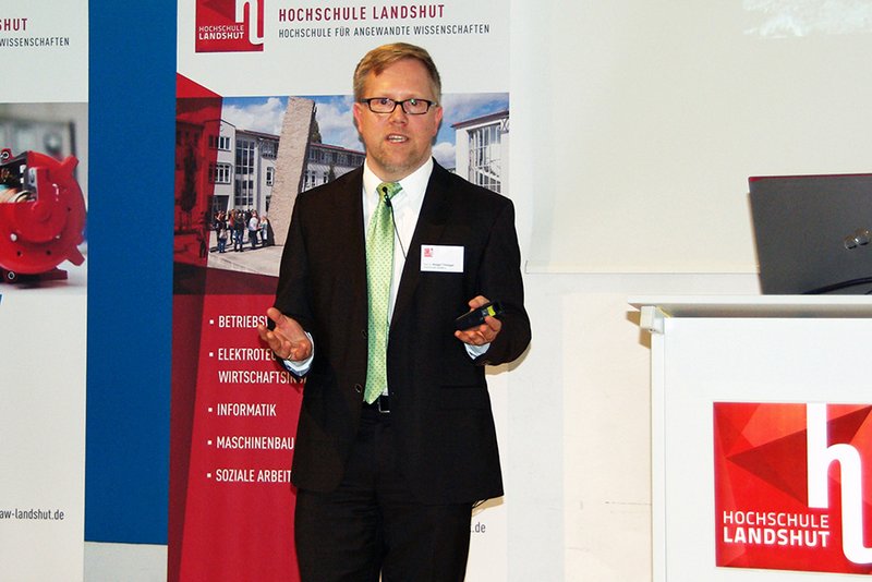 Prof. Dr. Holger Timinger stellte agiles Projektmanagement vor.