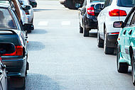 Die Rettungsgasse kann im Ernstfall Leben retten.
