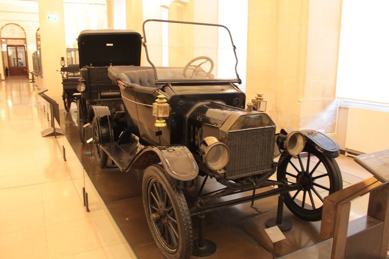 Ford T im Musée des arts et métiers (Paris)