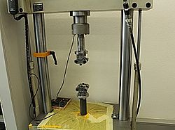 Hydropulser 63 kN