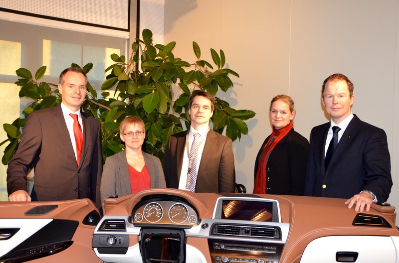 v.l.n.r.: Dr. Tobias Nickel (Dräxlmaier Group), Martina Ammer (Umwelttechnik-Cluster), Manfred Reiter (Profactor), Katharina Spanner (HAW Landshut), Prof. Dr. Carsten Röh (HAW Landshut)