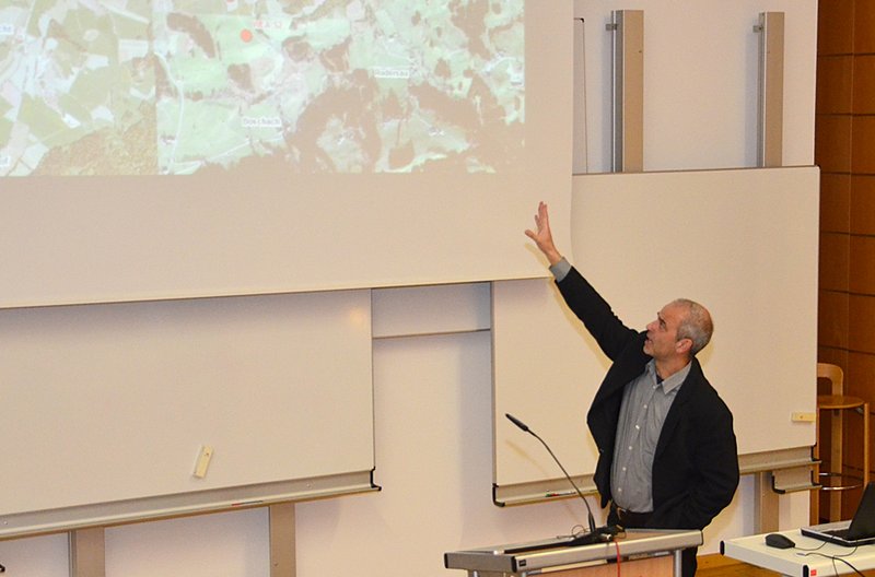 Prof. Dr. Sören Schöbel von der Technischen Universität München (TUM) stellte Konzepte vor, wie Landschaftsgestaltung und Windenergie zusammen passen könnten