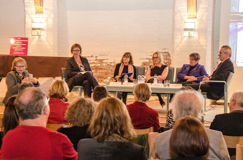 Bei der Auftaktveranstaltung der „ortswechsel“-Reihe der Hochschule Landshut in diesem Wintersemester ging es um Frauen in der Politik