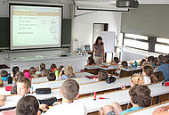 Gefühle erklärte Prof. Dr. Wunderer in der KinderUNI.