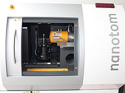[Translate to Englisch:] Nano Computertomograph GE Nanotom M