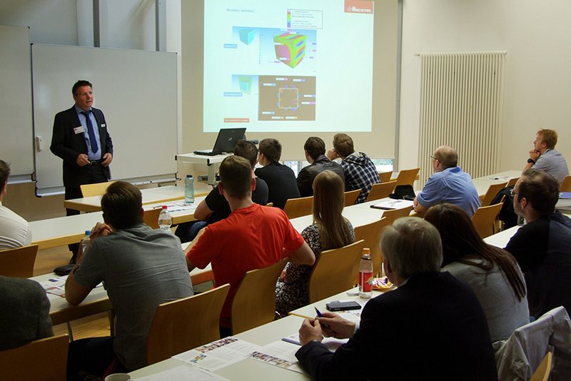 Den iterativen Simulationsprozess betonte Steffen Hachtel (Hachtel Werkzeugbau GmbH & Co. KG).