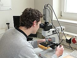 [Translate to Englisch:] Lichtmikroskop Leitz Laborlux 12ME