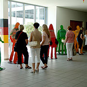 Die Ausstellung der lange Weg zeigte Stationen im Leben eines HIV-Infizierten.