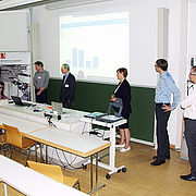 In der abschließenden Diskussion forderte Prof. Dr. med. Johannes Schmidt (Krankenhaus Landshut-Achdorf, links) passende Rahmenbedingungen.