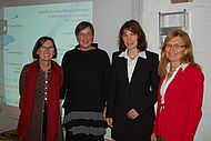 Die Gleichstellungsbeauftragten von Stadt und Landkreis Landshut Margarete Paintner (li) und Karin Boerboom (re), die Hochschulfrauenbeauftragte Prof. Dr. Bettina Kühbeck und Prof. Dr. Barbara Thiessen von der Fakultät Soziale Arbeit veranstalten gemein
