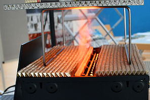 Feuerfestes High-Tech-Origami präsentierte die Foldcore GmbH.