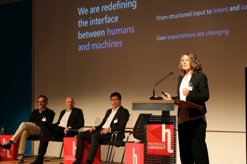 KI schaffe eine neue Welt des Arbeitens, ist Anna Kopp, Microsoft, überzeugt.