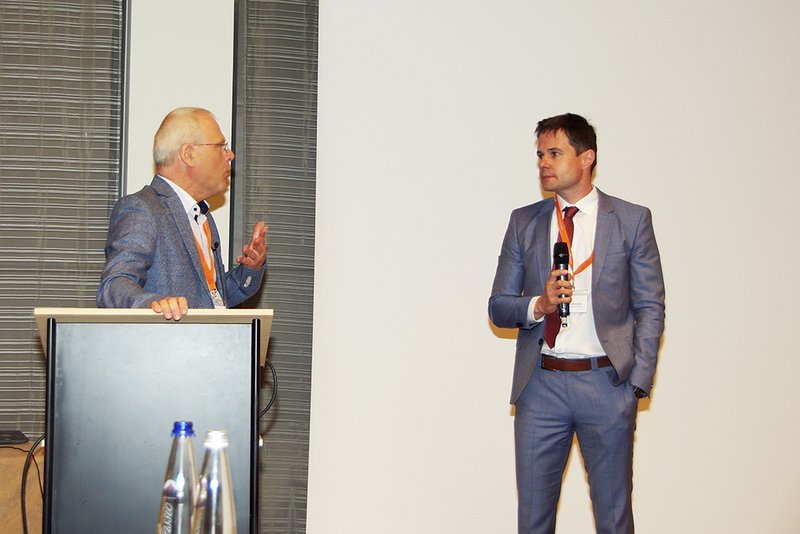 Diskussion nach dem Vortrag von Robert Lahnsteiner, MIGAL.CO GmbH, moderiert von Dr. Stefan Allmaier, joinventure GmbH & Co. KG. 