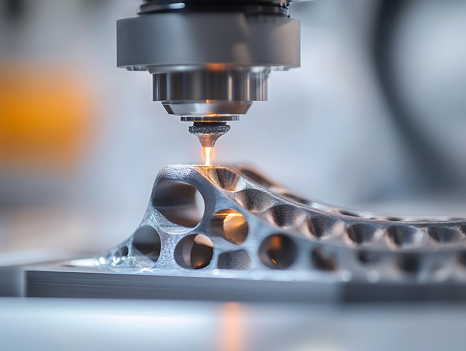 Close-up of a 3D printing process using Direct Metal Laser Sinte Titelfoto 12. Praxisforum 3D-Druck