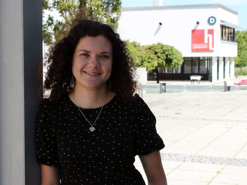 Porträt von Martina Tyrach, wissenschaftliche Mitarbeiterin im Projekt HörTrain