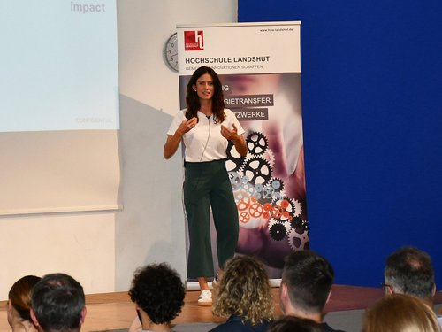 Der Clinical Impact müsse bei Gründungen im Bereich der Medizintechnik im Vordergrund stehen, ist Dr. Julia Moosbaier (deepc GmbH) überzeugt.