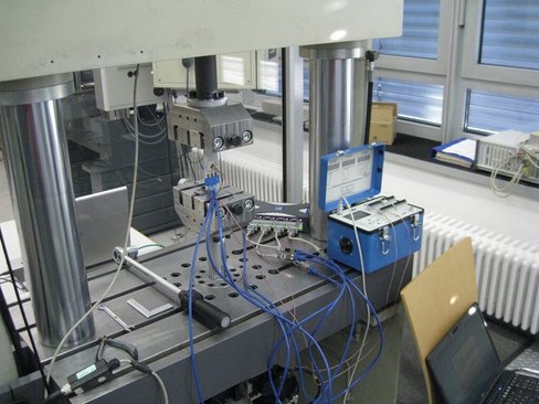 Hydropuls Lastrahmen