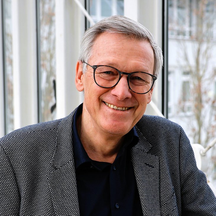 Prof. Dr. Josef Hofmann Prof. Dr. Josef Hofmann