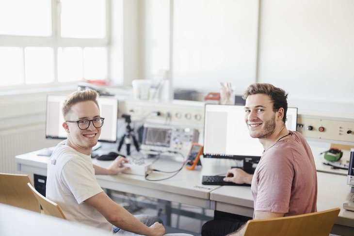 Man sieht eine Projektarbeit im Bereich Biomedizintechnik